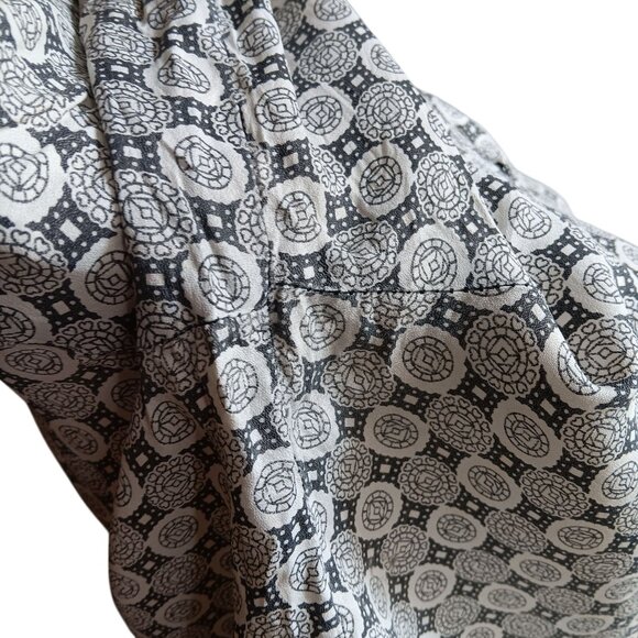 1OF1 Medium Vintage Blouse 1960's Geometric Print Button-Up Top Pointed Collar - Picture 7 of 11